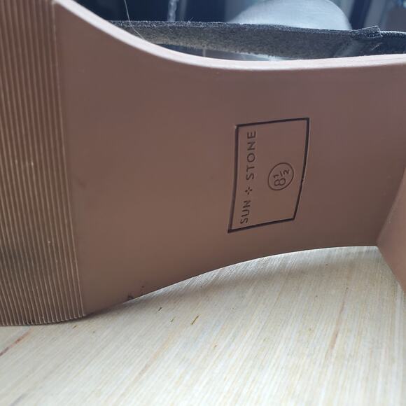 SUN + STONE | Quinn Strappy | Black | Block Heel Sandals | Size 8.5 - Picture 7 of 10